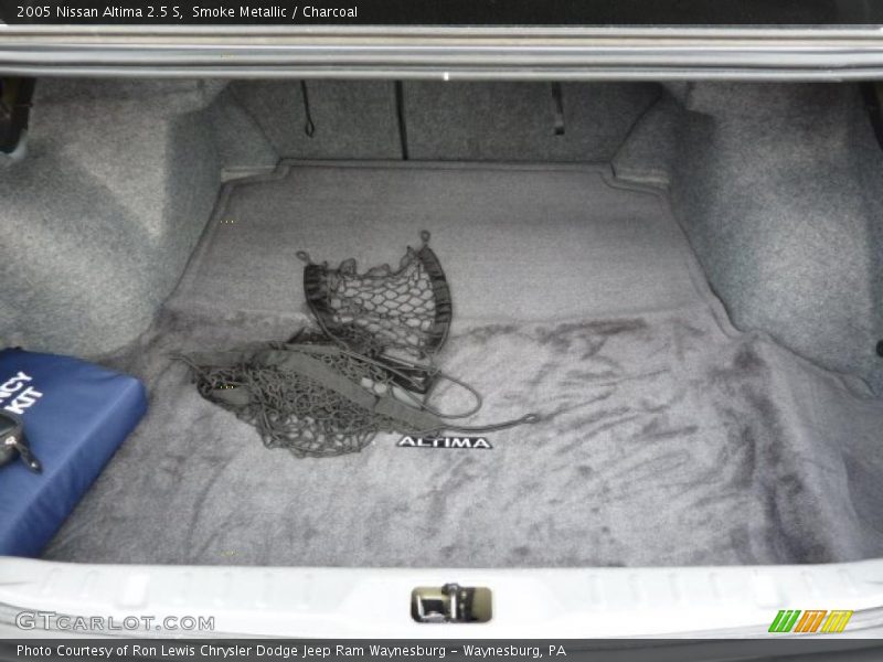 Smoke Metallic / Charcoal 2005 Nissan Altima 2.5 S
