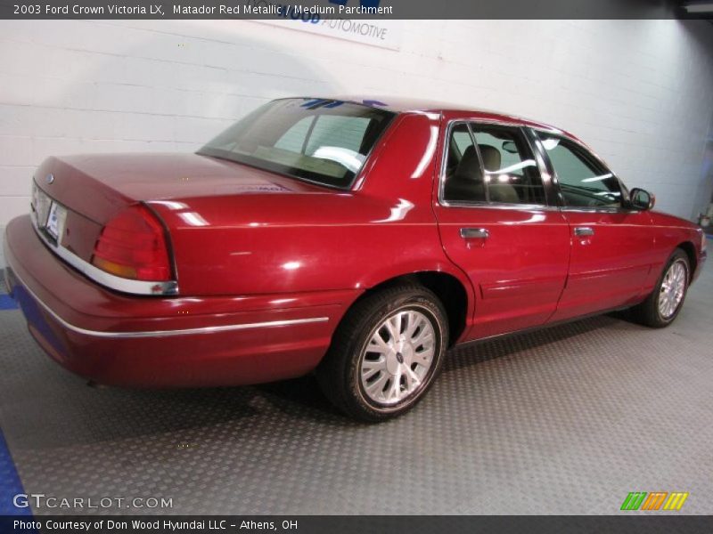 Matador Red Metallic / Medium Parchment 2003 Ford Crown Victoria LX