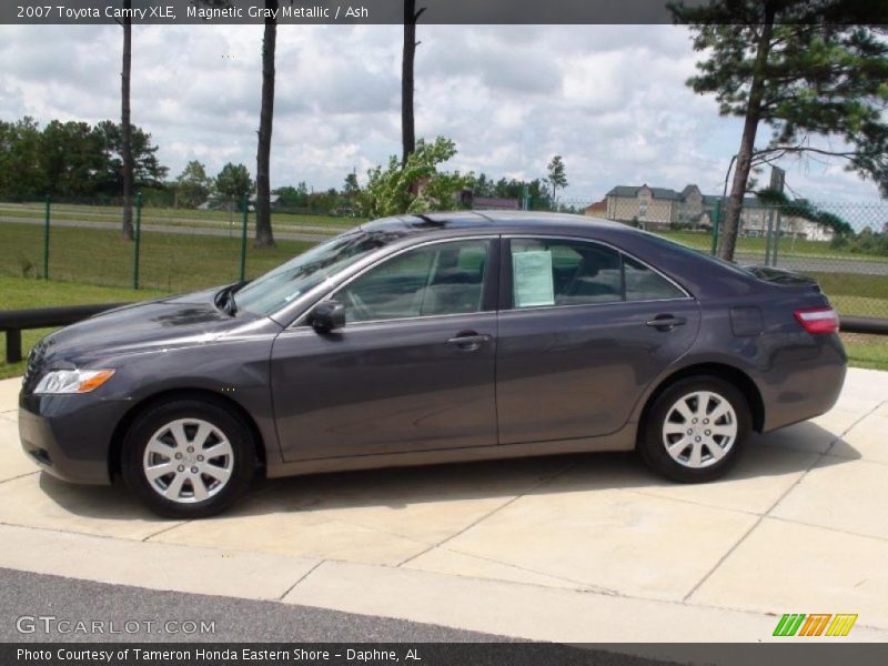 Magnetic Gray Metallic / Ash 2007 Toyota Camry XLE