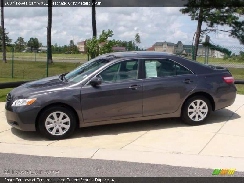 Magnetic Gray Metallic / Ash 2007 Toyota Camry XLE