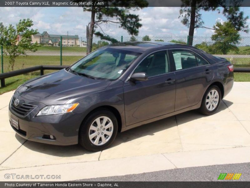 Magnetic Gray Metallic / Ash 2007 Toyota Camry XLE