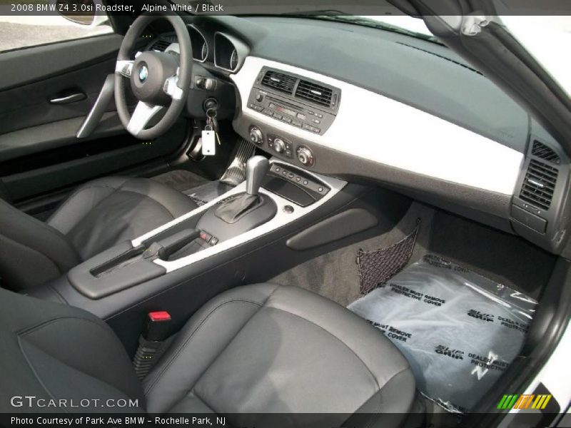 Alpine White / Black 2008 BMW Z4 3.0si Roadster
