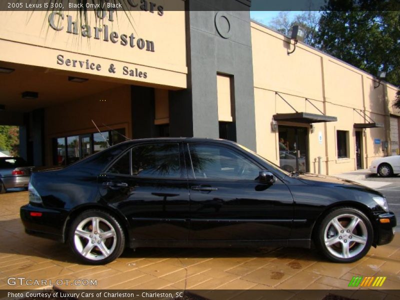 Black Onyx / Black 2005 Lexus IS 300