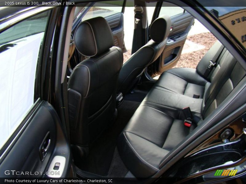 Black Onyx / Black 2005 Lexus IS 300