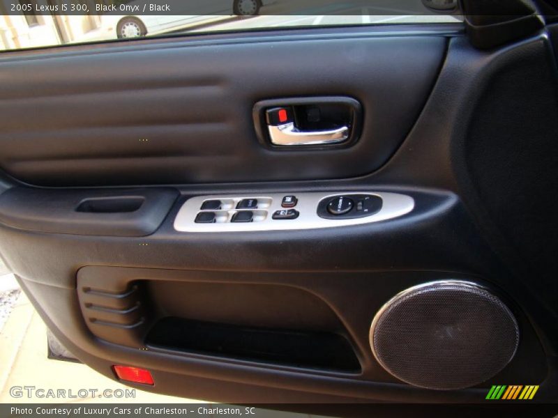 Black Onyx / Black 2005 Lexus IS 300