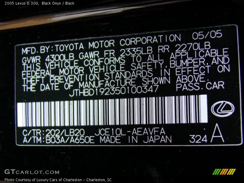 Black Onyx / Black 2005 Lexus IS 300