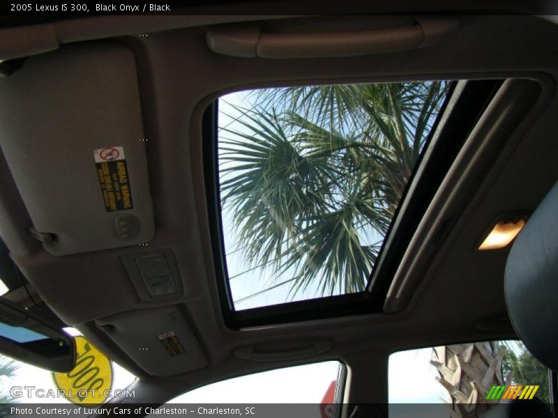 Black Onyx / Black 2005 Lexus IS 300