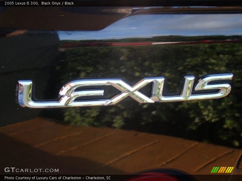 Black Onyx / Black 2005 Lexus IS 300