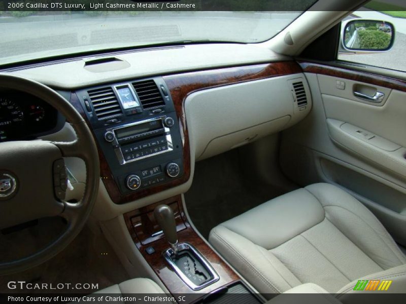 Light Cashmere Metallic / Cashmere 2006 Cadillac DTS Luxury