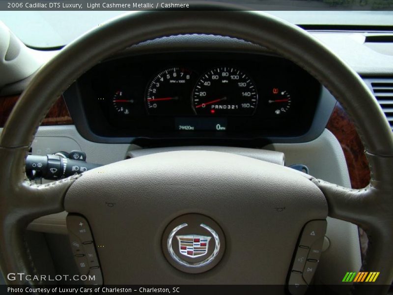 Light Cashmere Metallic / Cashmere 2006 Cadillac DTS Luxury