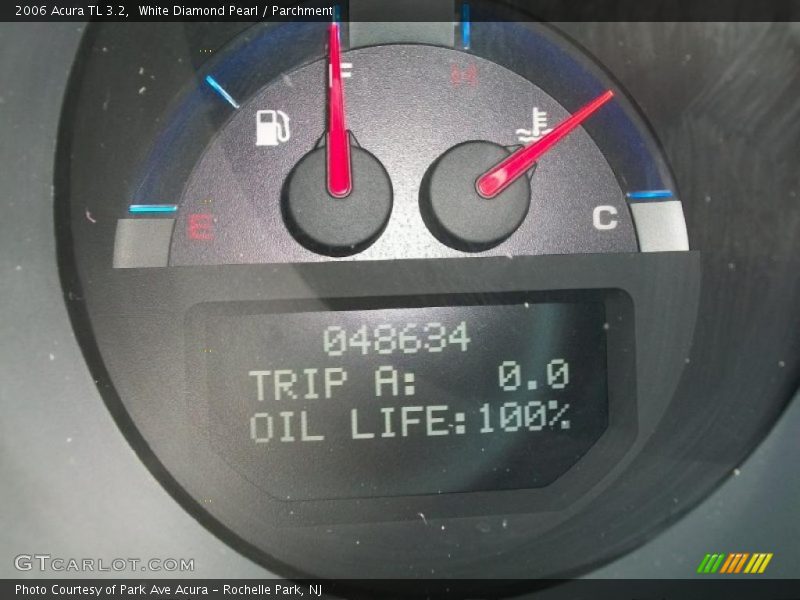White Diamond Pearl / Parchment 2006 Acura TL 3.2