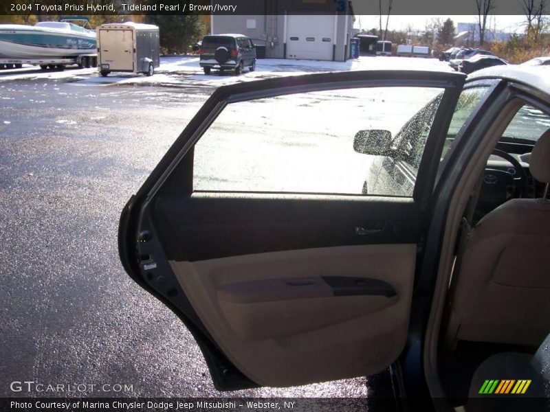 Tideland Pearl / Brown/Ivory 2004 Toyota Prius Hybrid