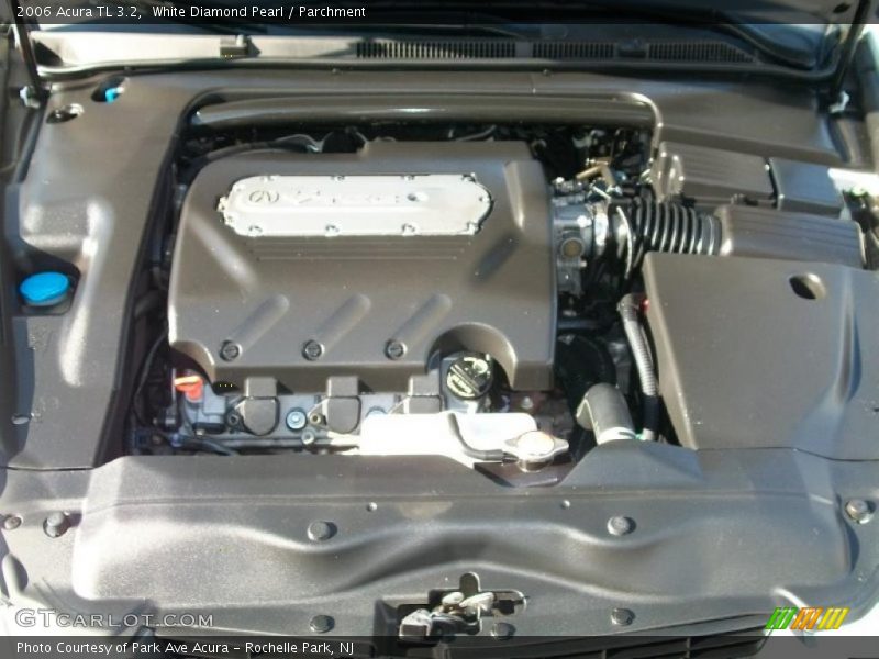 White Diamond Pearl / Parchment 2006 Acura TL 3.2