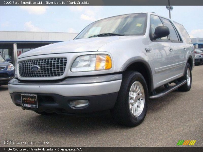 Silver Metallic / Dark Graphite 2002 Ford Expedition XLT