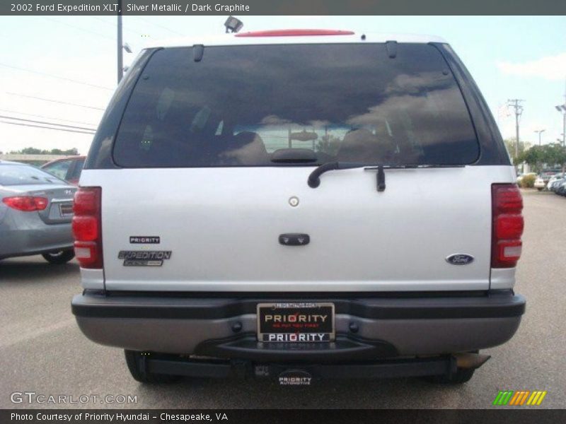 Silver Metallic / Dark Graphite 2002 Ford Expedition XLT