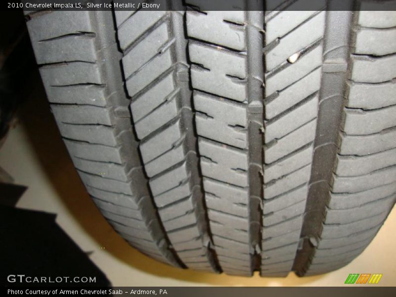 Silver Ice Metallic / Ebony 2010 Chevrolet Impala LS