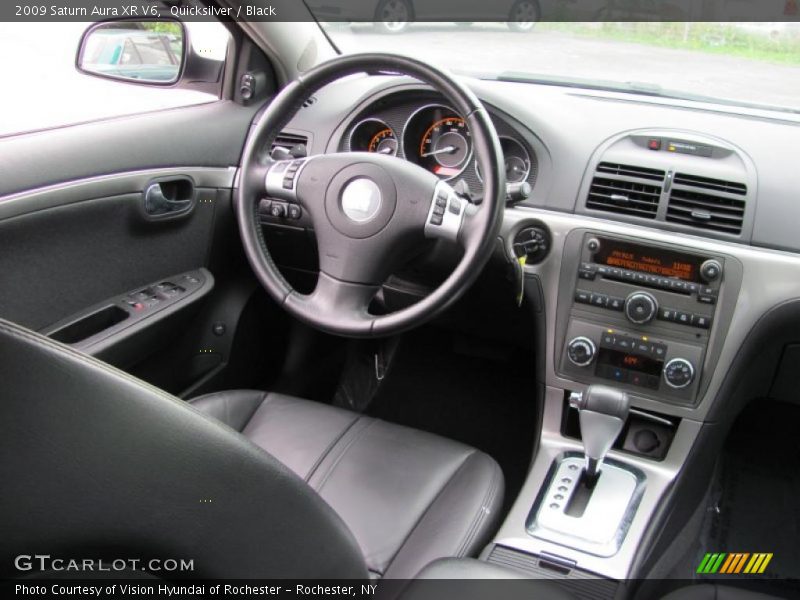 Quicksilver / Black 2009 Saturn Aura XR V6