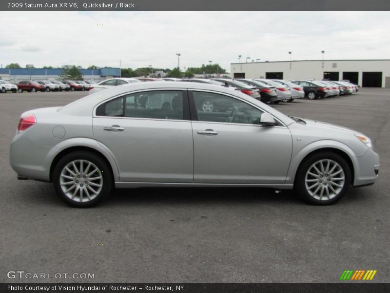 Quicksilver / Black 2009 Saturn Aura XR V6