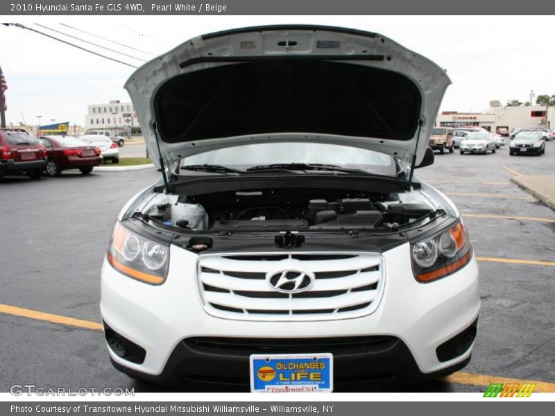 Pearl White / Beige 2010 Hyundai Santa Fe GLS 4WD