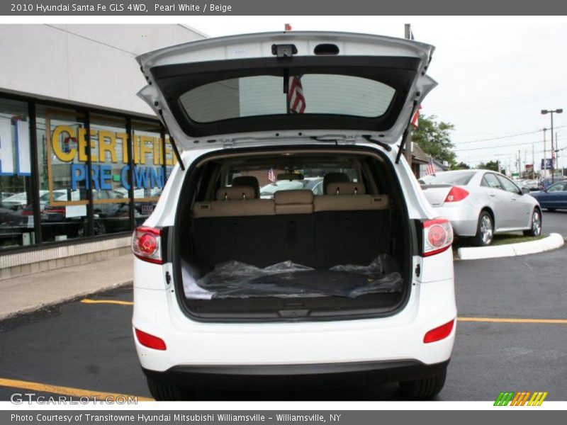 Pearl White / Beige 2010 Hyundai Santa Fe GLS 4WD
