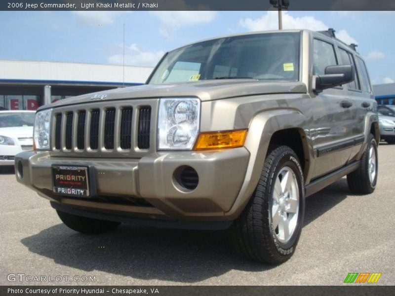 Light Khaki Metallic / Khaki 2006 Jeep Commander