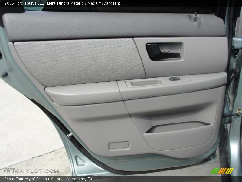 Light Tundra Metallic / Medium/Dark Flint 2005 Ford Taurus SEL