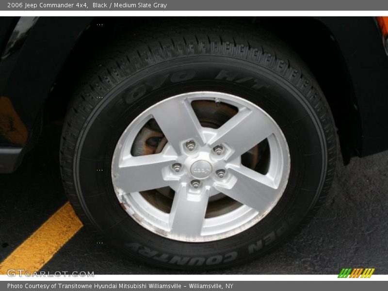 Black / Medium Slate Gray 2006 Jeep Commander 4x4