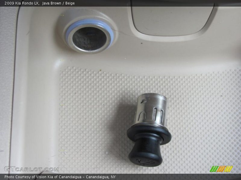Java Brown / Beige 2009 Kia Rondo LX