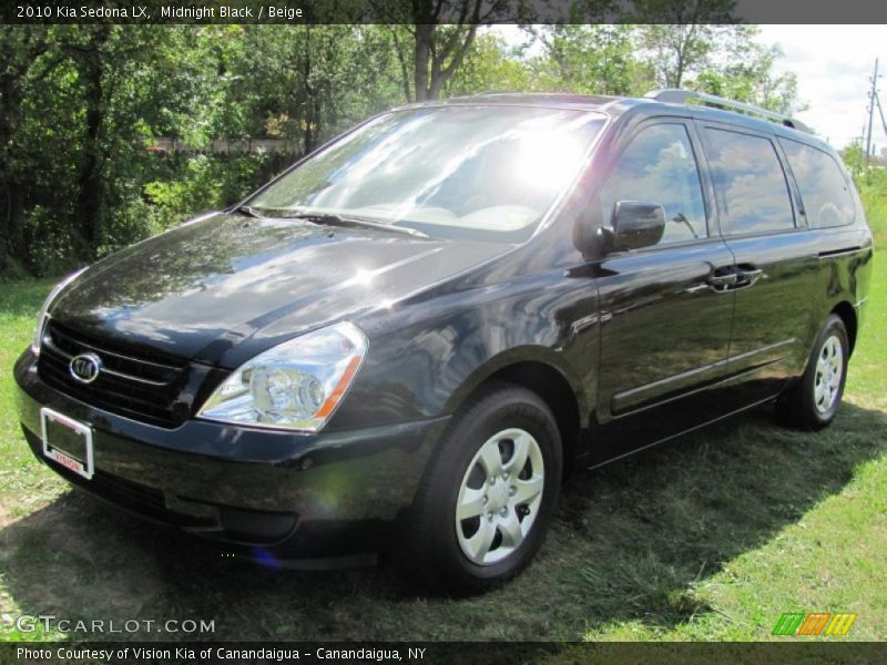 Midnight Black / Beige 2010 Kia Sedona LX