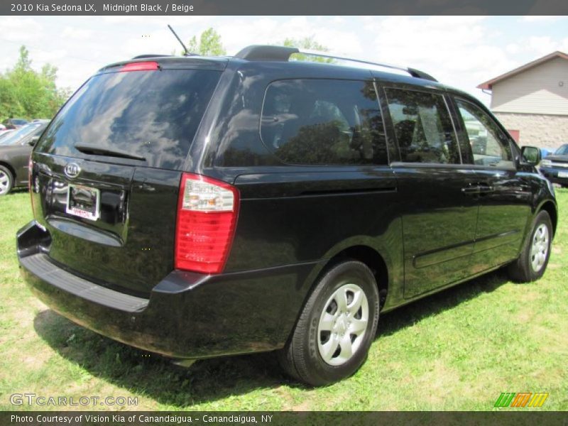 Midnight Black / Beige 2010 Kia Sedona LX