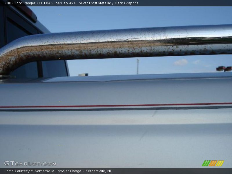 Silver Frost Metallic / Dark Graphite 2002 Ford Ranger XLT FX4 SuperCab 4x4