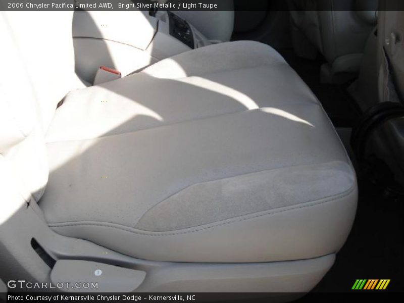 Bright Silver Metallic / Light Taupe 2006 Chrysler Pacifica Limited AWD