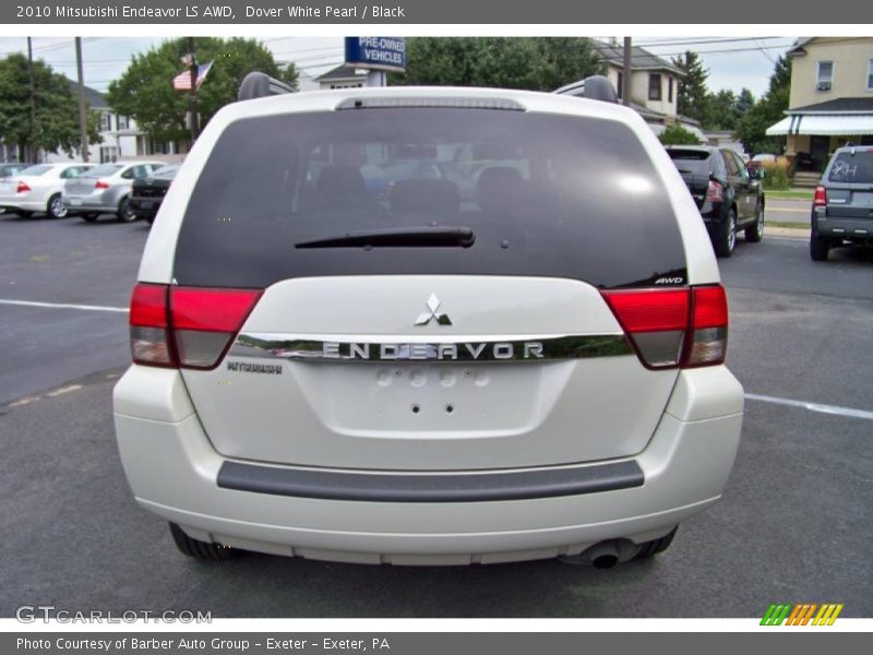 Dover White Pearl / Black 2010 Mitsubishi Endeavor LS AWD