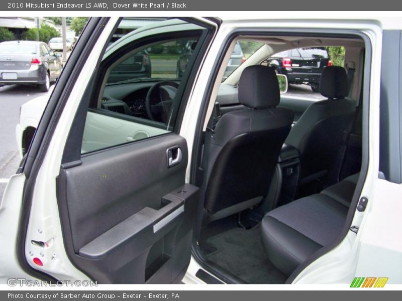 Dover White Pearl / Black 2010 Mitsubishi Endeavor LS AWD