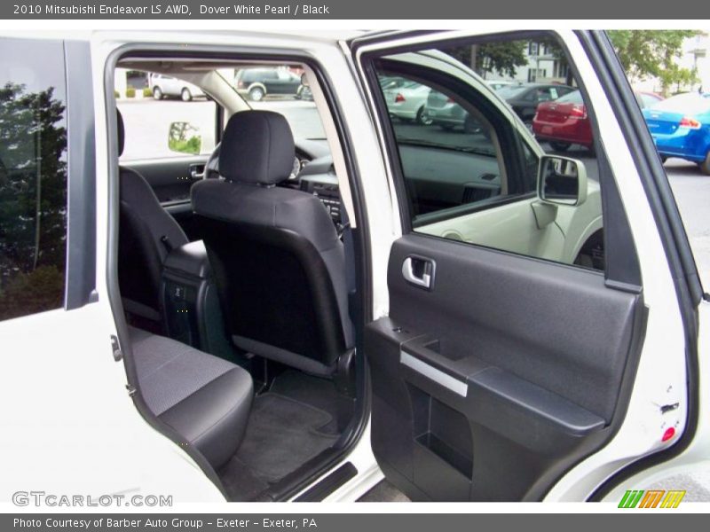 Dover White Pearl / Black 2010 Mitsubishi Endeavor LS AWD
