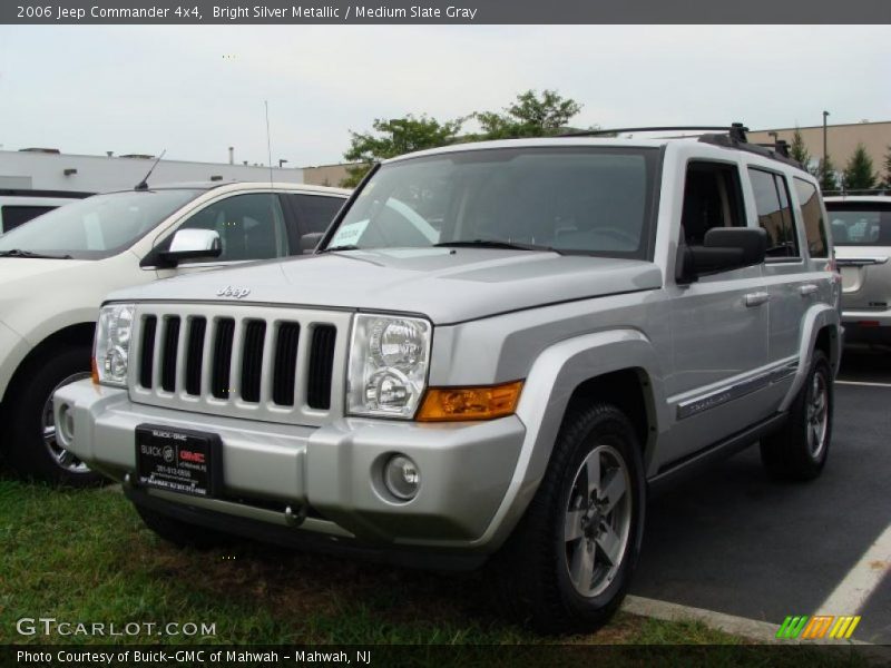 Bright Silver Metallic / Medium Slate Gray 2006 Jeep Commander 4x4