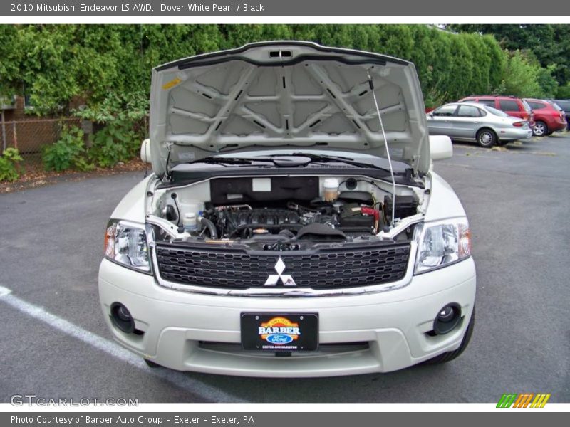 Dover White Pearl / Black 2010 Mitsubishi Endeavor LS AWD