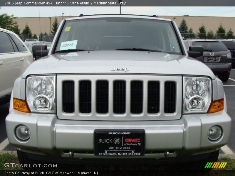 Bright Silver Metallic / Medium Slate Gray 2006 Jeep Commander 4x4