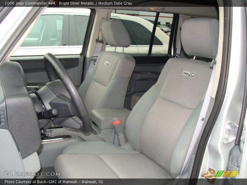 Bright Silver Metallic / Medium Slate Gray 2006 Jeep Commander 4x4