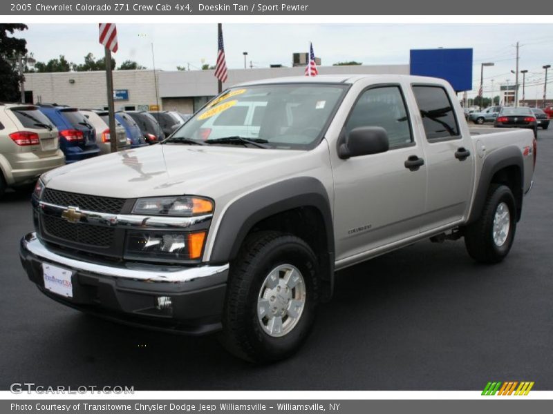 Doeskin Tan / Sport Pewter 2005 Chevrolet Colorado Z71 Crew Cab 4x4