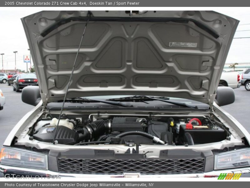 Doeskin Tan / Sport Pewter 2005 Chevrolet Colorado Z71 Crew Cab 4x4