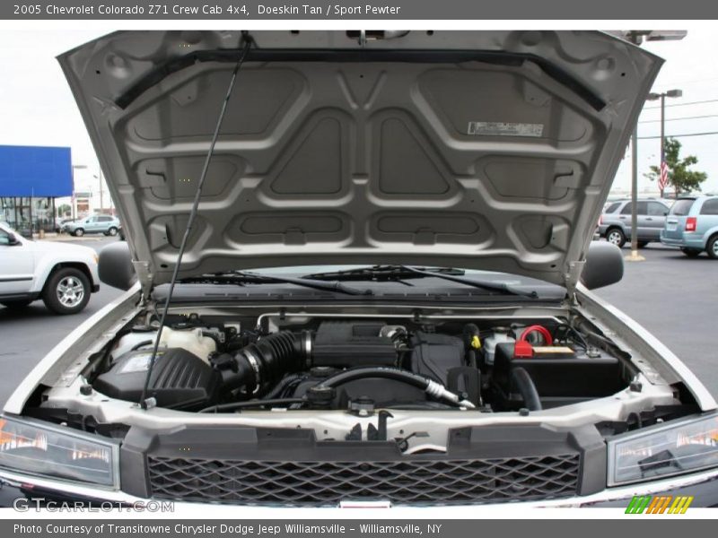 Doeskin Tan / Sport Pewter 2005 Chevrolet Colorado Z71 Crew Cab 4x4