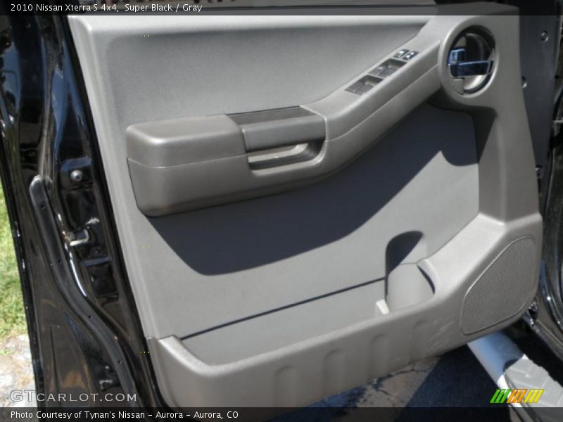 Super Black / Gray 2010 Nissan Xterra S 4x4