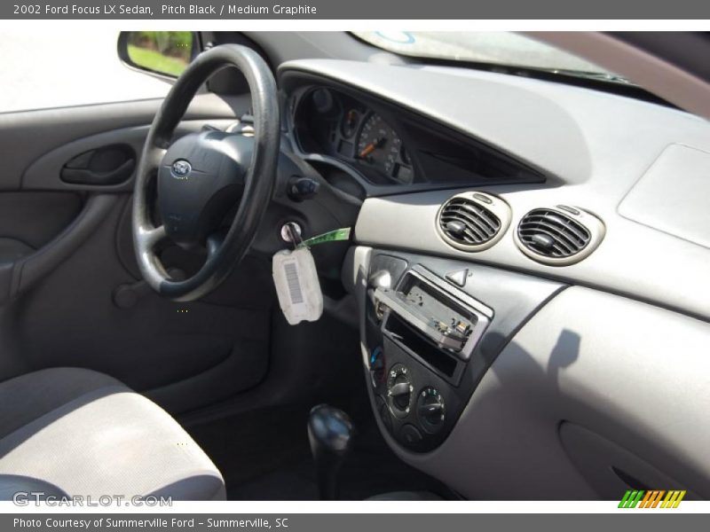 Pitch Black / Medium Graphite 2002 Ford Focus LX Sedan