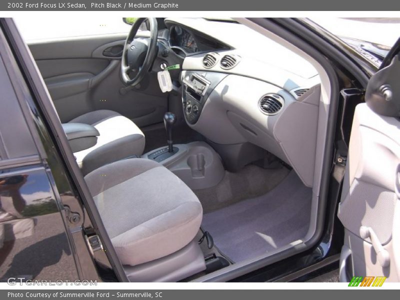 Pitch Black / Medium Graphite 2002 Ford Focus LX Sedan