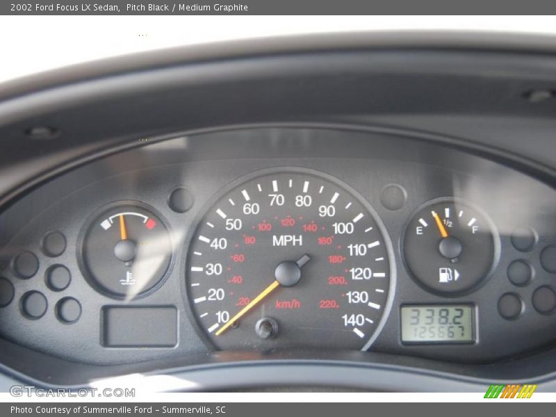 Pitch Black / Medium Graphite 2002 Ford Focus LX Sedan