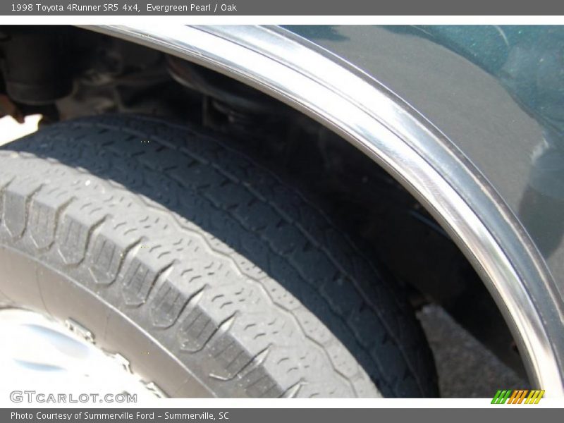 Evergreen Pearl / Oak 1998 Toyota 4Runner SR5 4x4