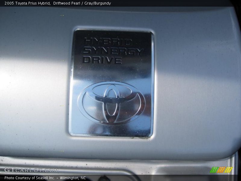 Driftwood Pearl / Gray/Burgundy 2005 Toyota Prius Hybrid