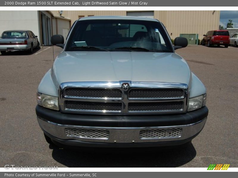 Light Driftwood Satin Glow / Mist Gray 2000 Dodge Ram 1500 SLT Extended Cab