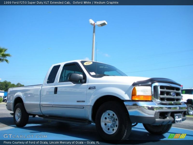 Oxford White / Medium Graphite 1999 Ford F250 Super Duty XLT Extended Cab